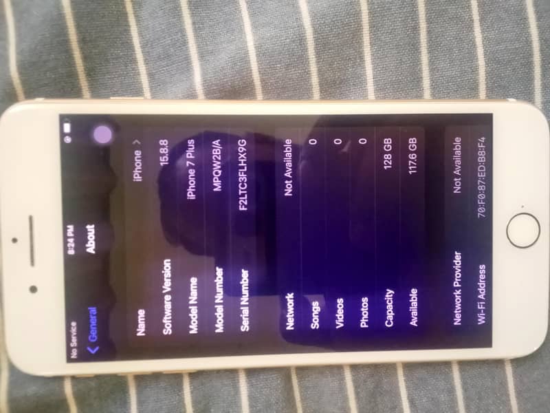 Apple iPhone 7 Plus 1