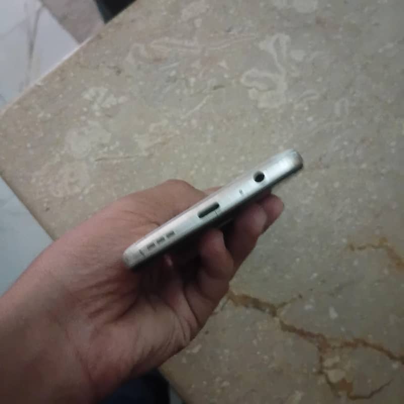 Tecno Camon 18t 3
