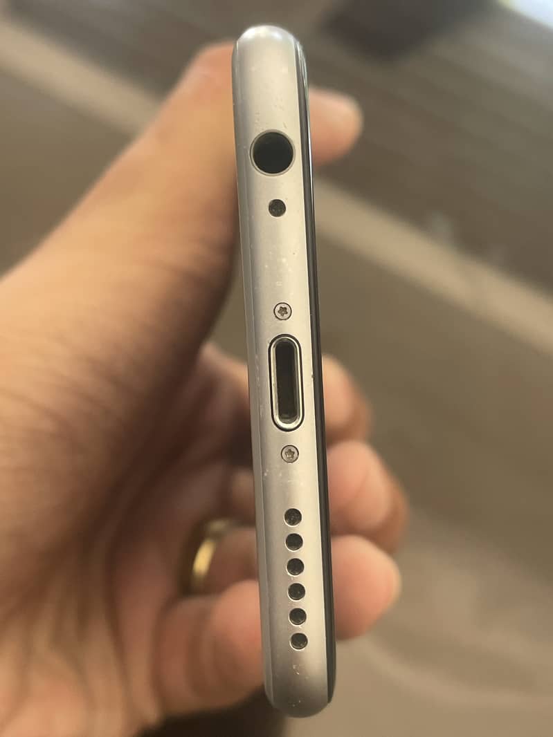 Apple iPhone 6 1