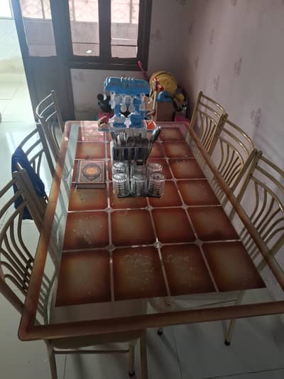 road n iron table with chair