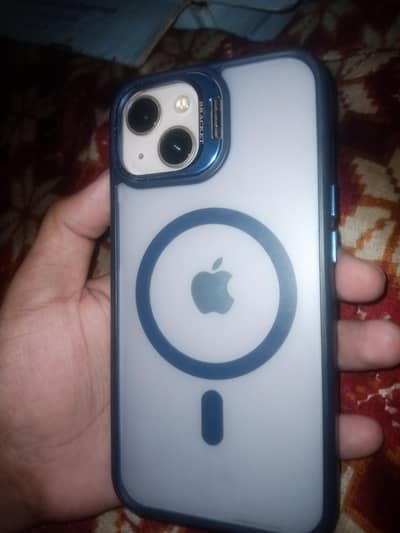 Apple iPhone 13