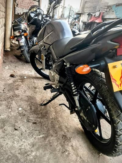 sYamaha YBR Self Start for Sale