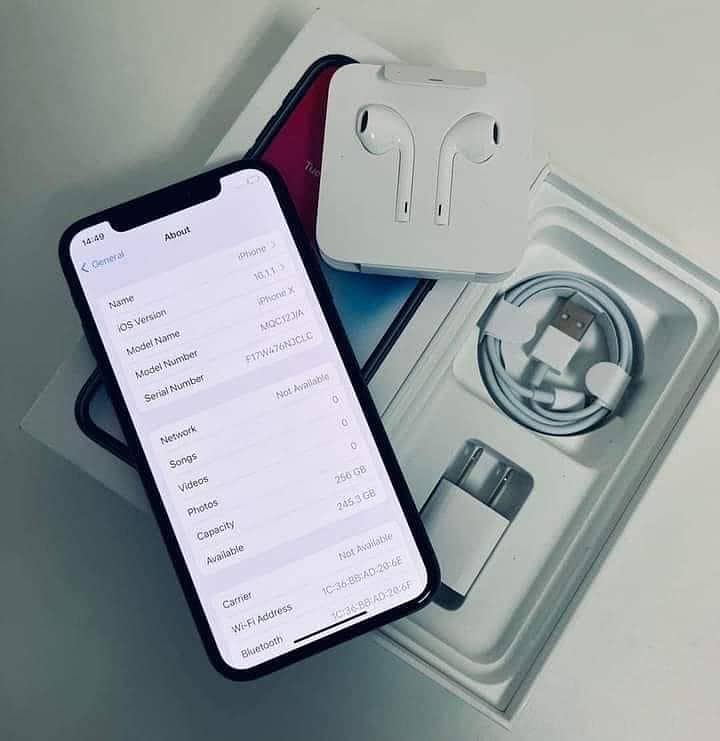 iPhone X 256GB Memory 1