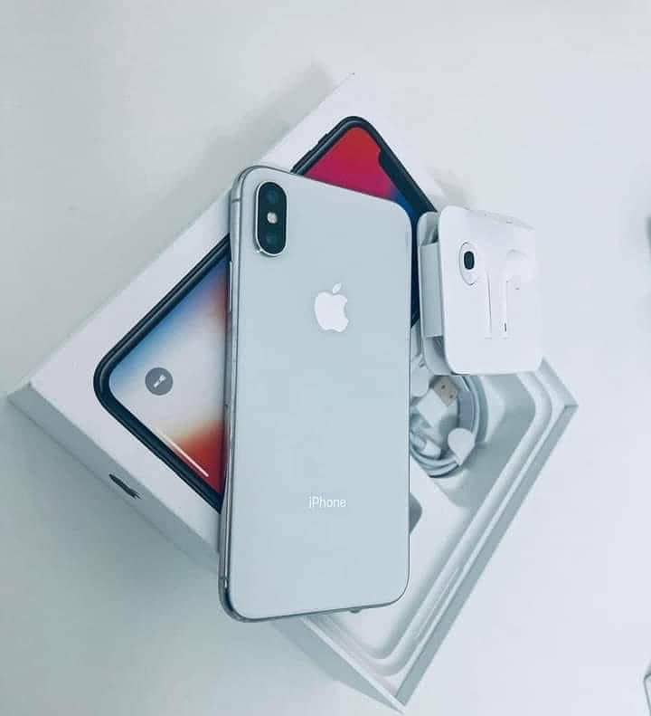 iPhone X 256GB Memory 3
