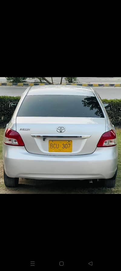 Toyota Belta 2011