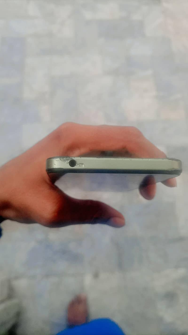 Redmi 14 c 4