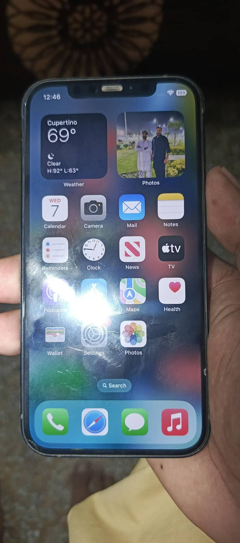Apple iPhone 12 6