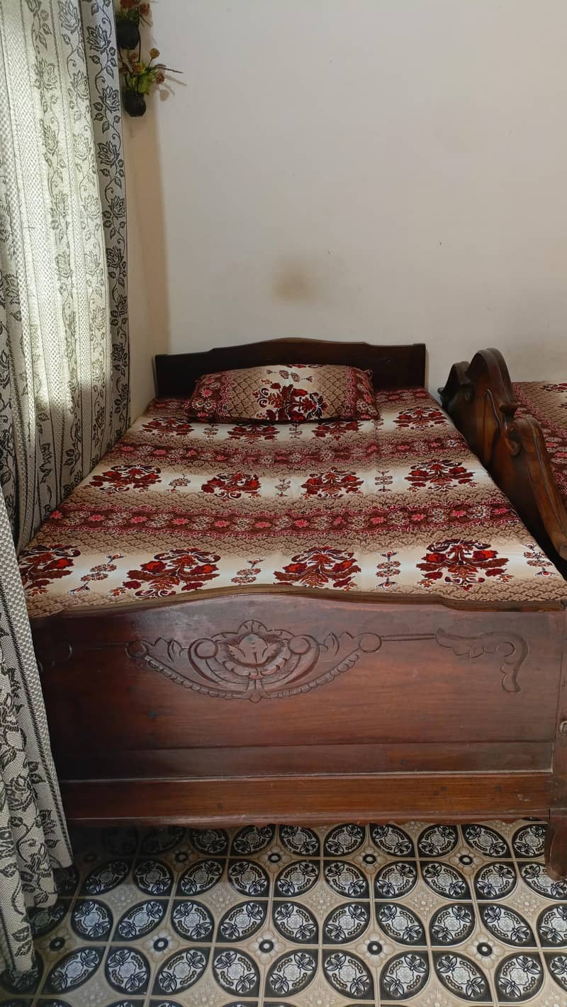 1 Double Bed & 1 Single Bed 3