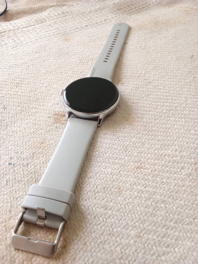 Zero Luna Smart watch 1