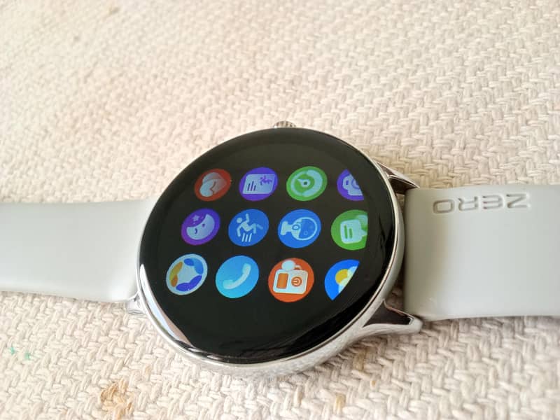 Zero Luna Smart watch 6