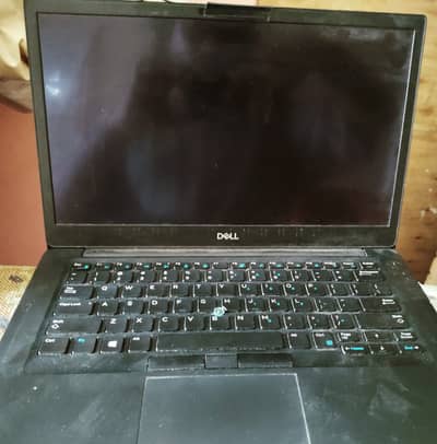 Core i5 7th Generation laptop for sale for parts / scrap.