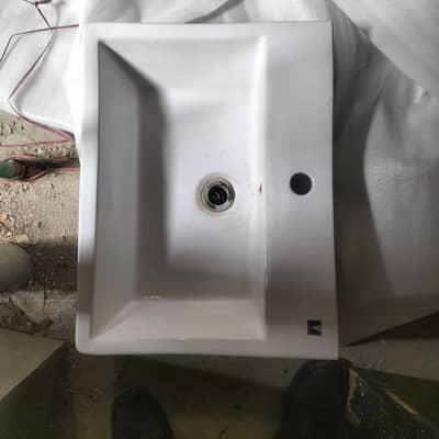 Valencia Vanity basin (minor crack But Not leakage)And Wall Hang Camod