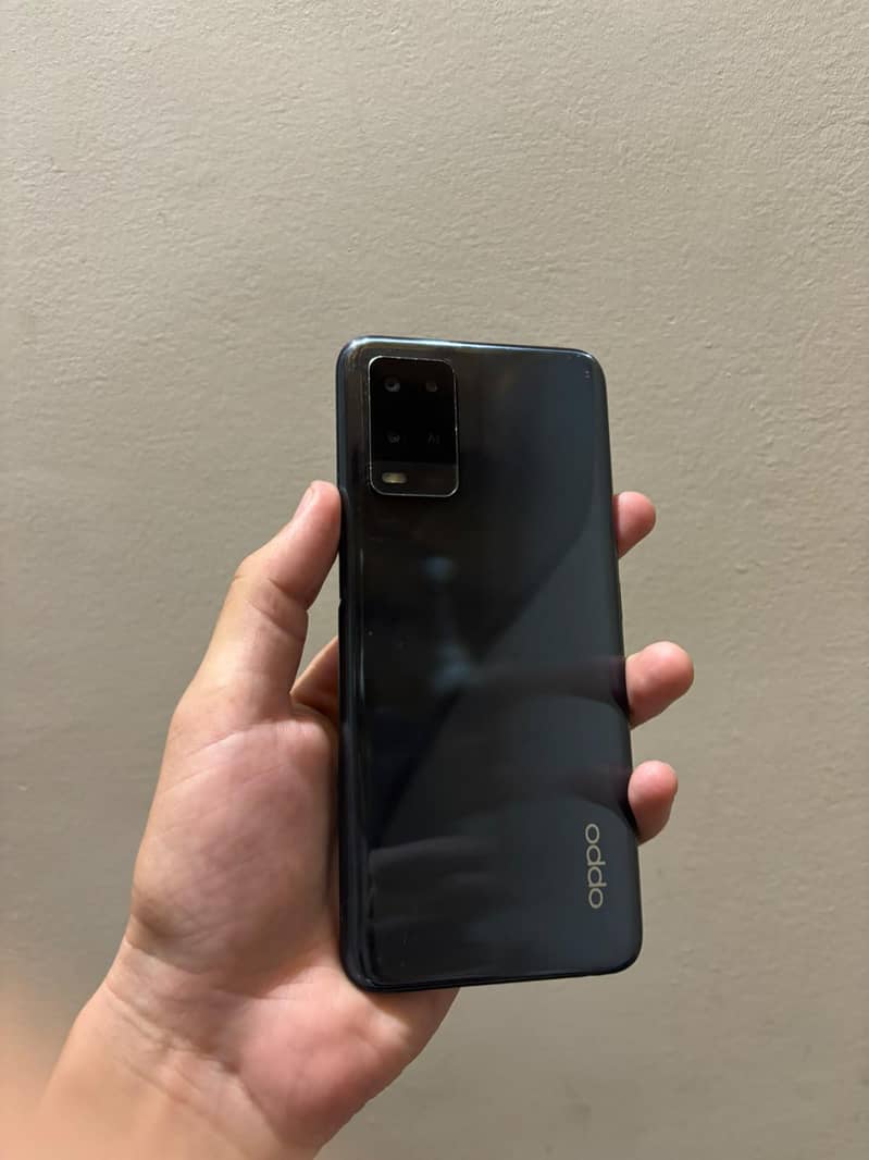 OPPO A54 0
