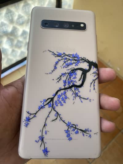 Samsung Mobile S10 Plus 5g UAE model