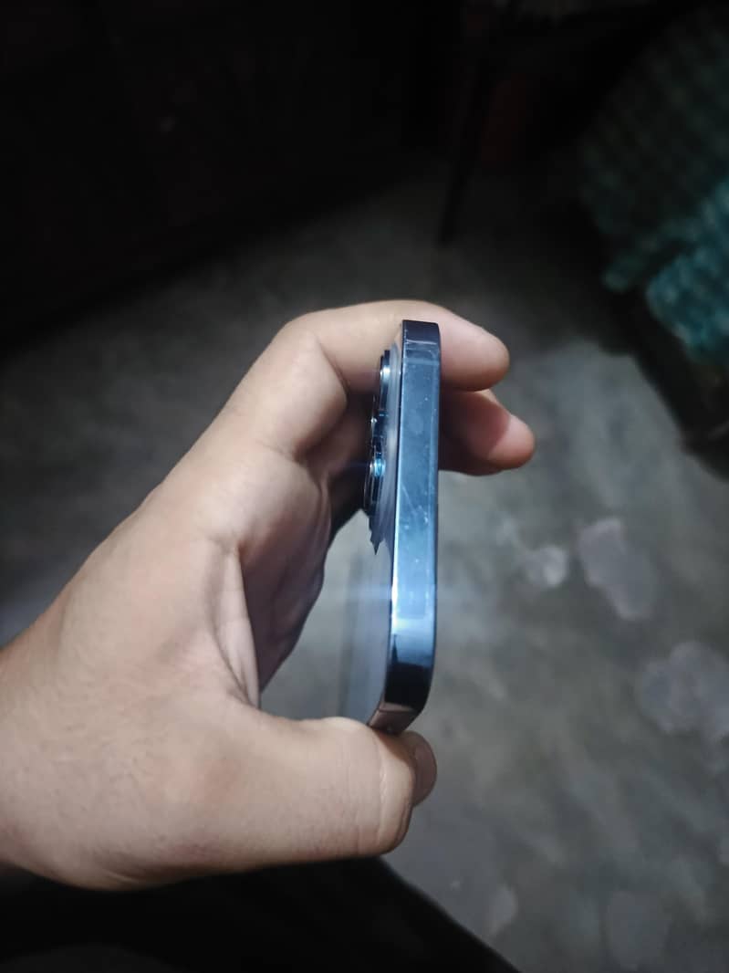 Apple iPhone 13 Pro Max storag 256 4