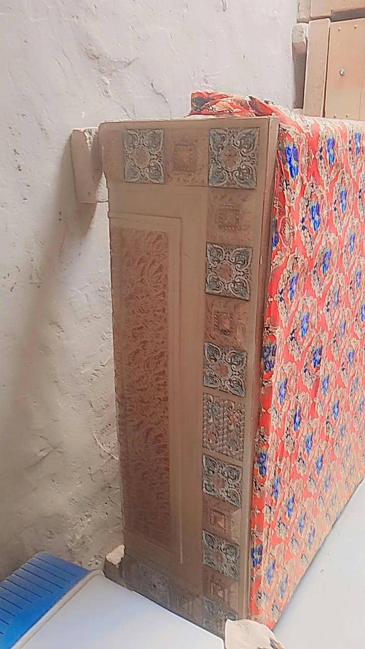 chipboard bed set with dressing 1