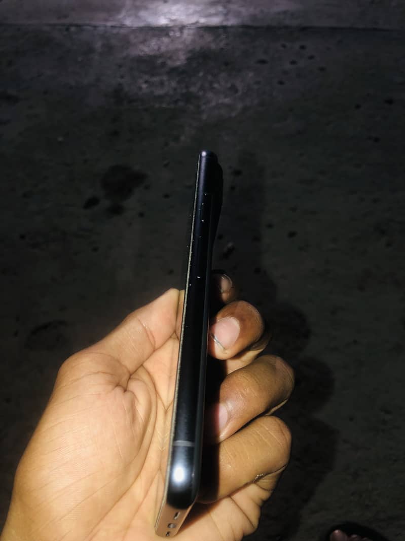 Google Pixel 8 5