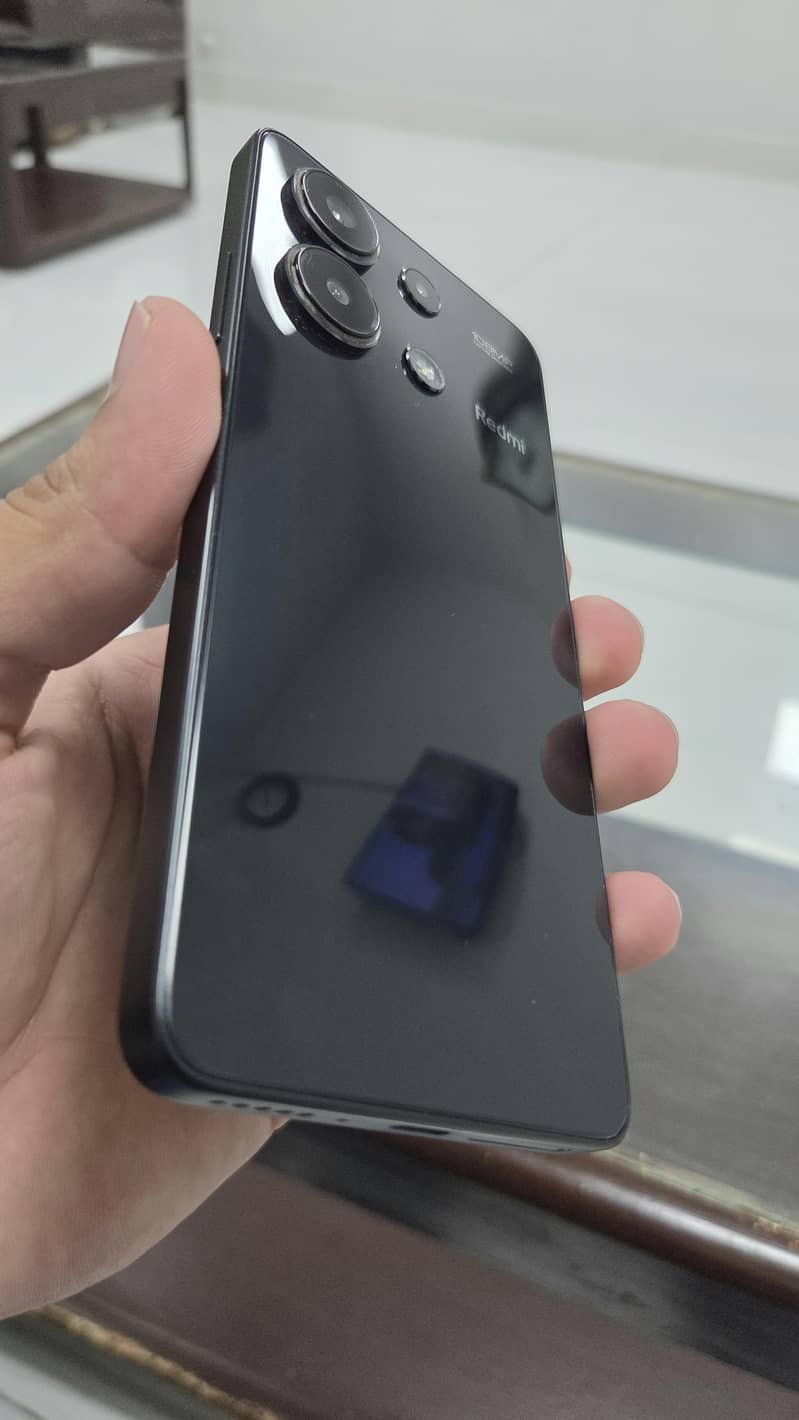 Xiaomi Redmi Note 13 9