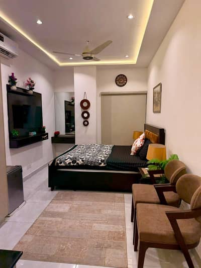 Furnished Studio park house apartment, Gulberg , Lahore-per day rent