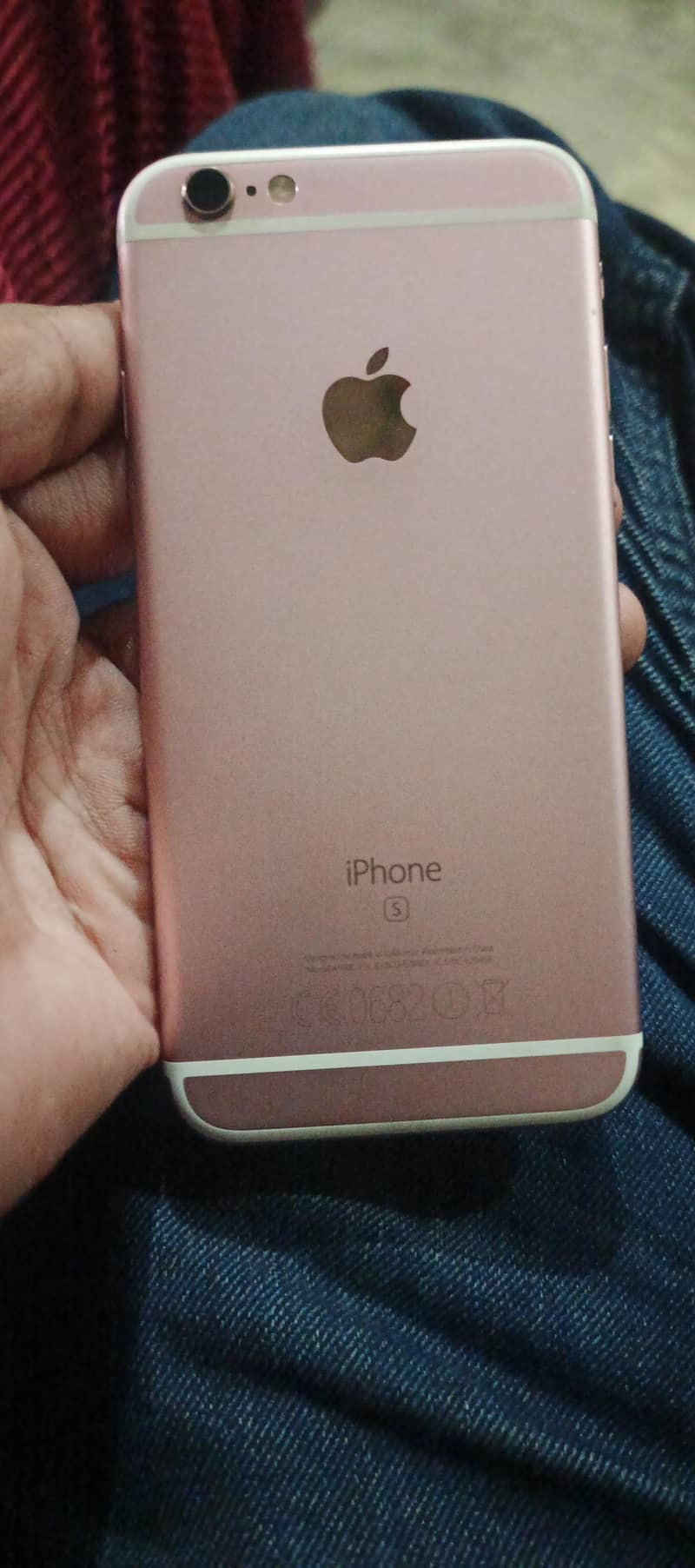 Apple iPhone 6S 1