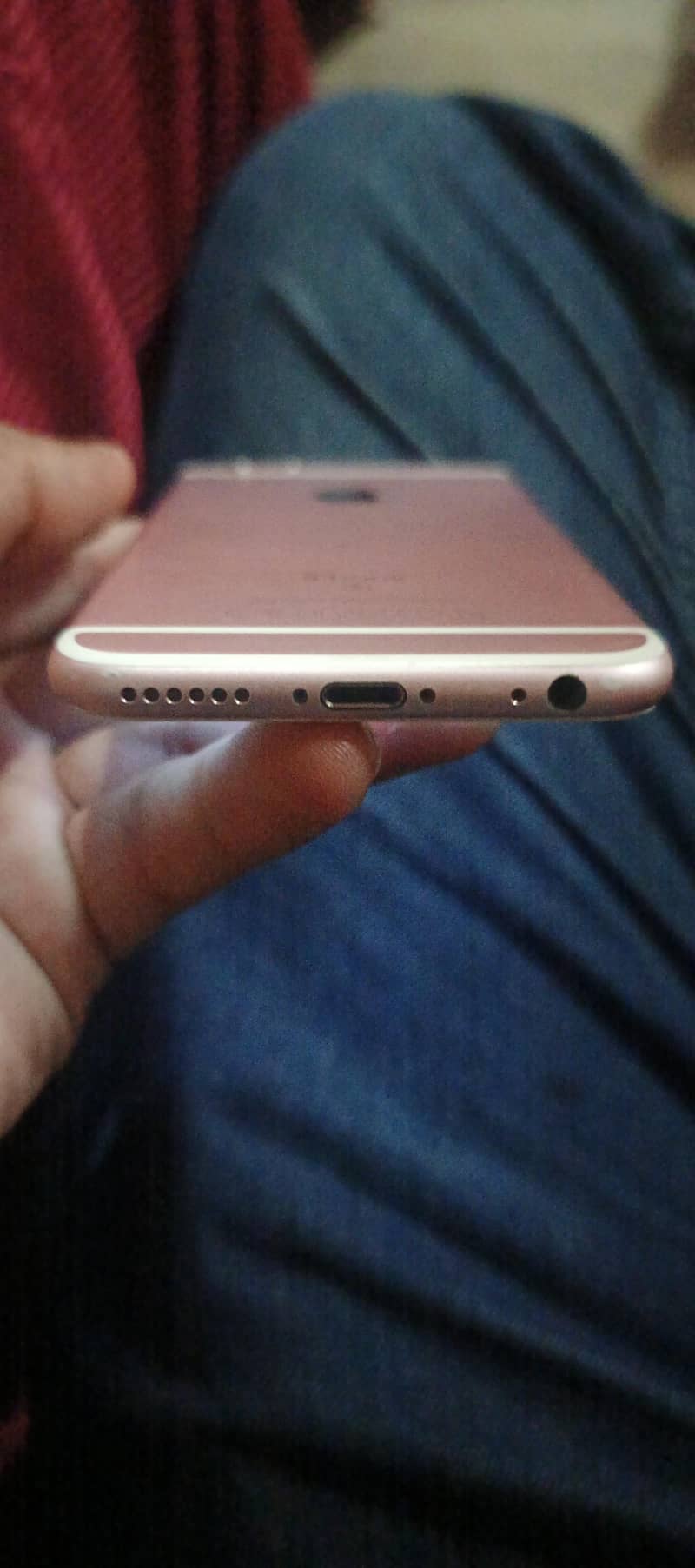 Apple iPhone 6S 4