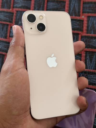 Apple iPhone 13