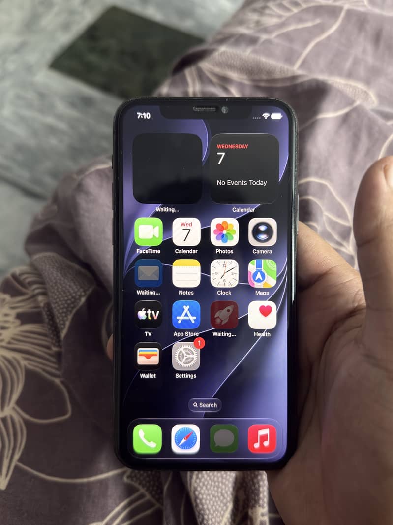 Apple iPhone 11 Pro 2