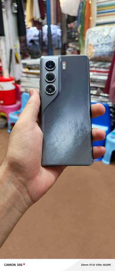 Tecno CAMON 40 Pro