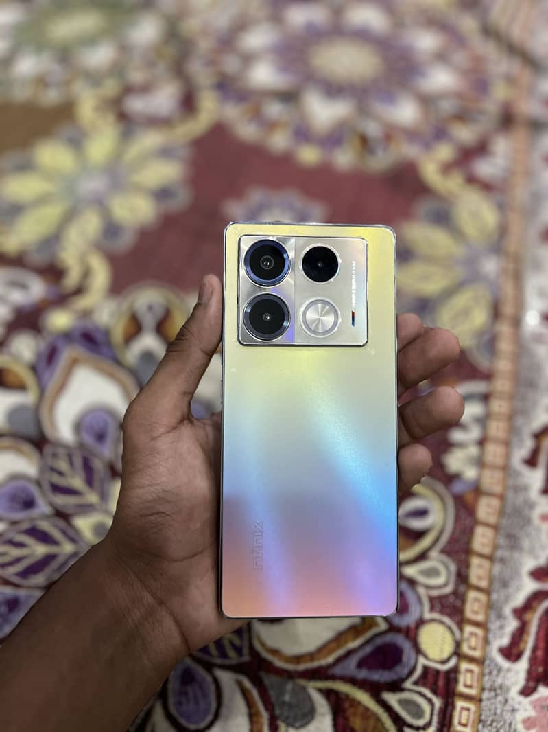 Infinix Note 40 2