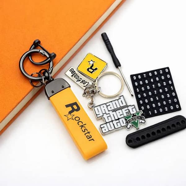 GTA V Grand Theft Auto 5 Star Multi Pendant Keyring, Leather Keychain And Accessories | Stylish Gamer Keychain for Car, Bike & Home Keys