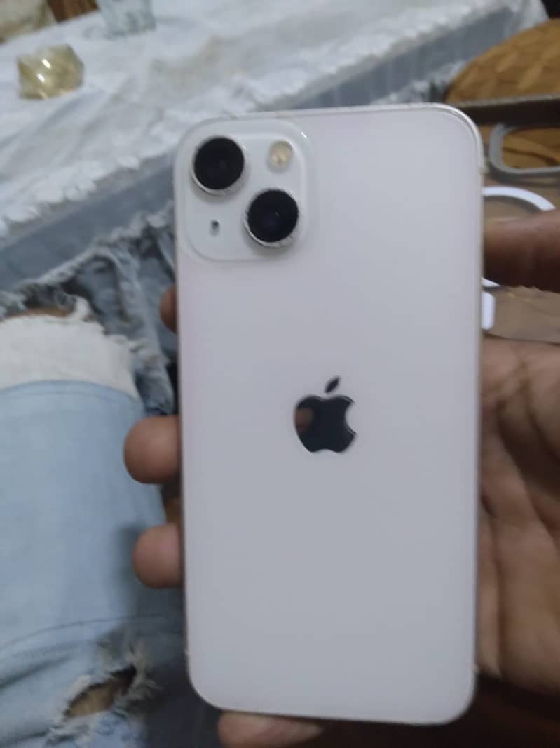Apple iPhone 13 1