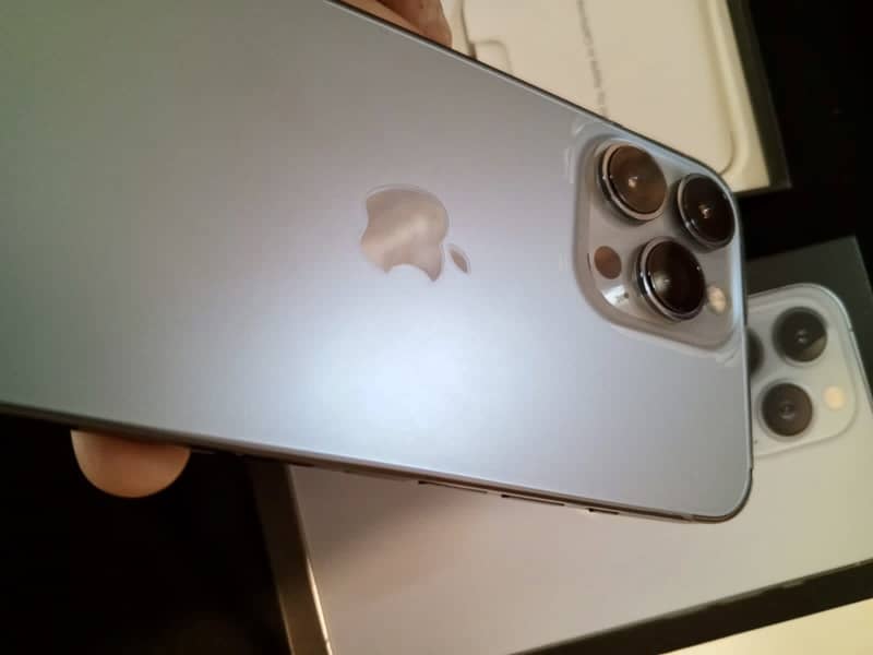 Apple iPhone 13 Pro 8