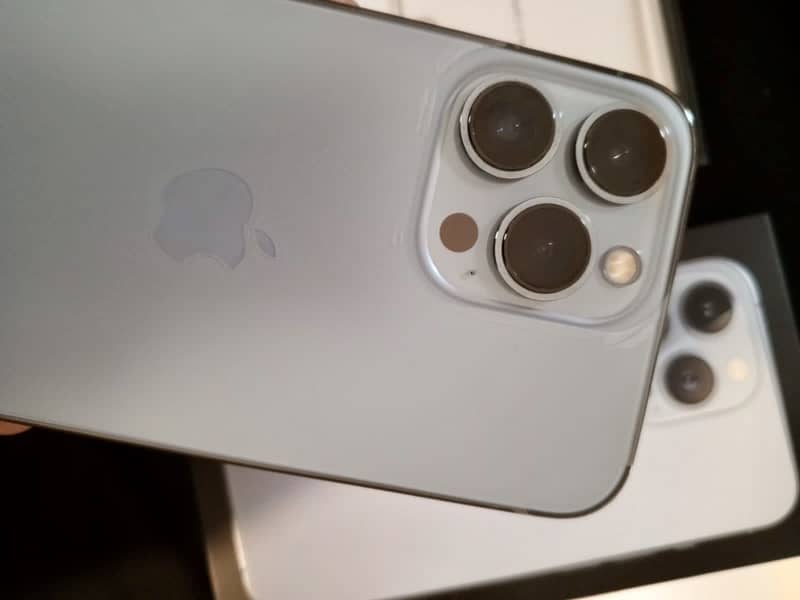 Apple iPhone 13 Pro 9