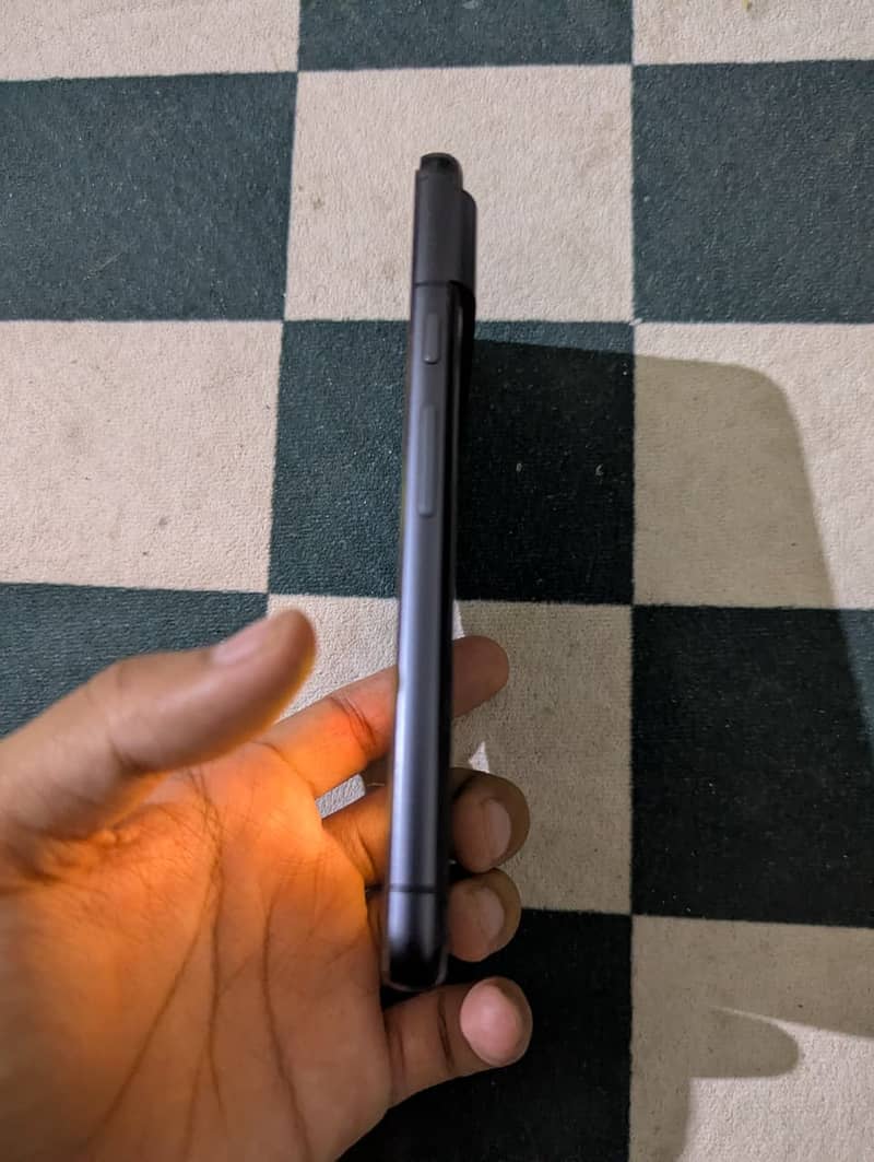 Google Pixel 8 1