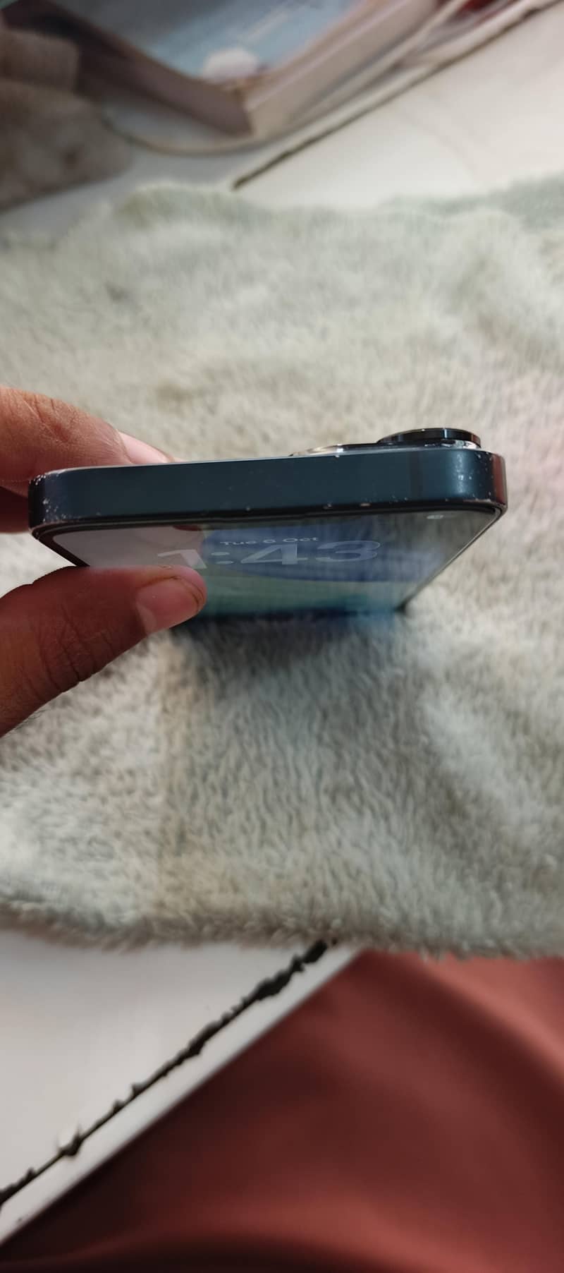 Apple iPhone 14 3