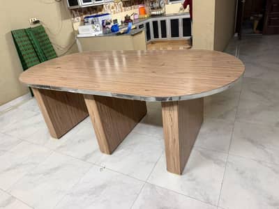 Office table