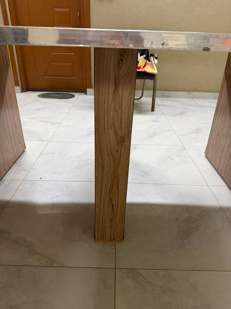 Office table 1