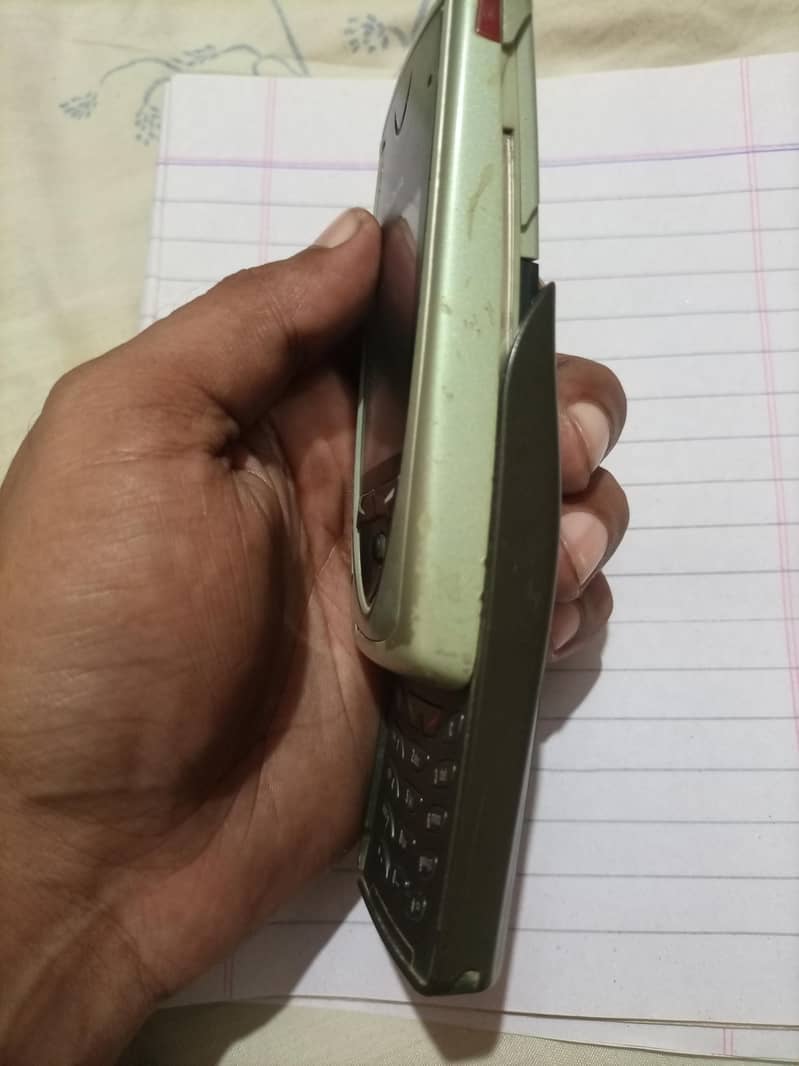 Nokia 7650 4