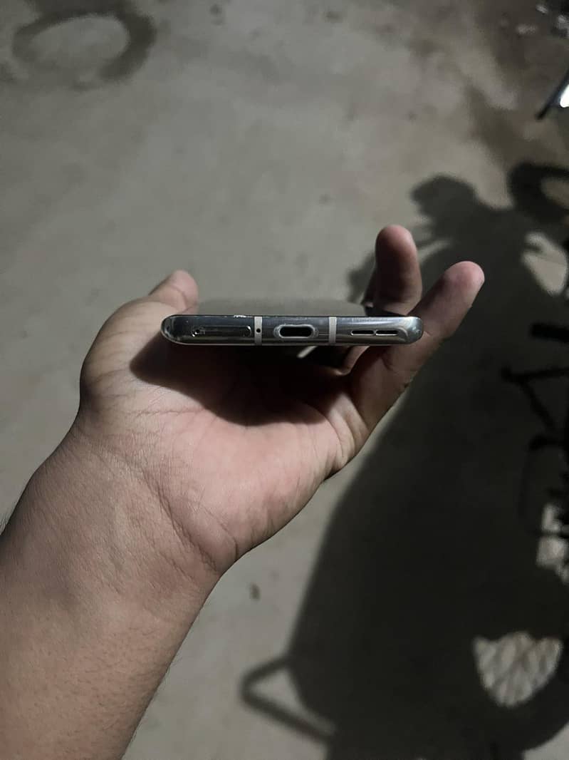 One Plus 8 4