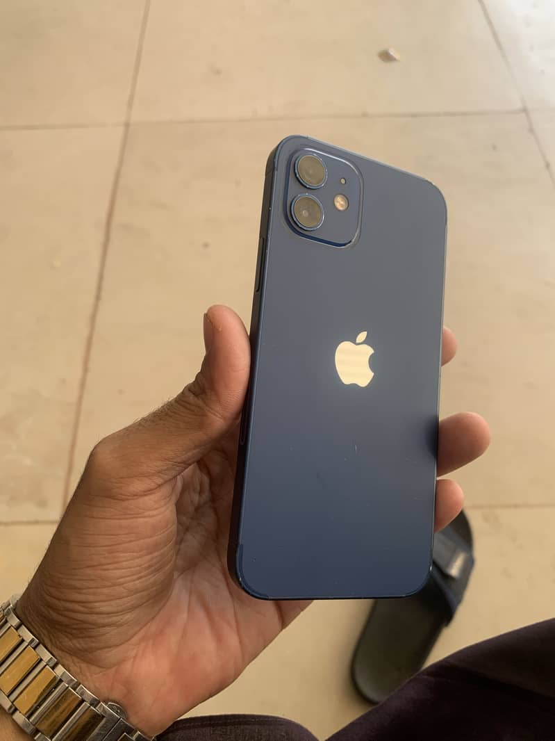 Iphone 12 3