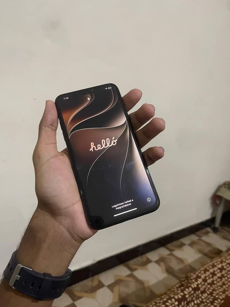 iphone 11 pro max 1
