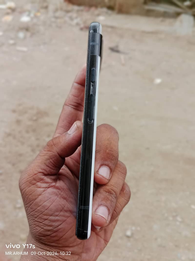 Google Pixel 6a 1