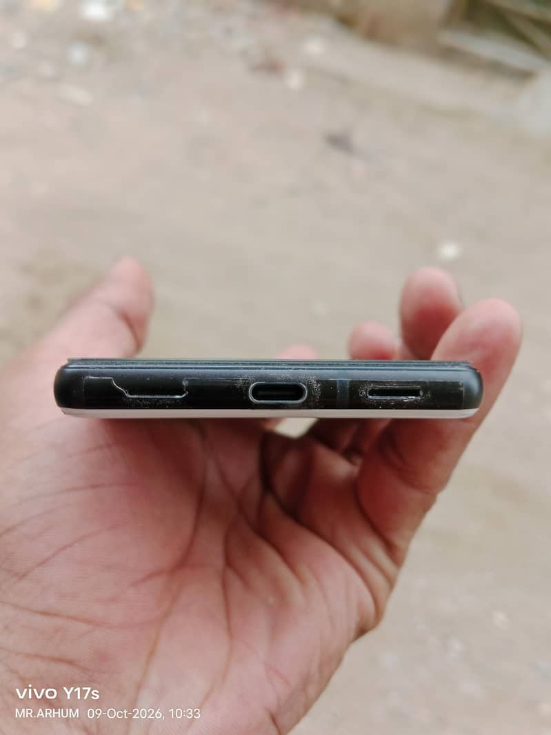 Google Pixel 6a 4