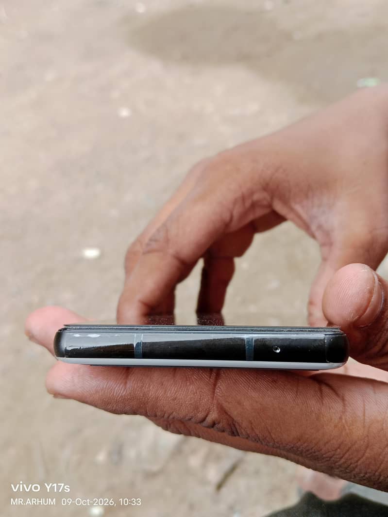 Google Pixel 6a 5