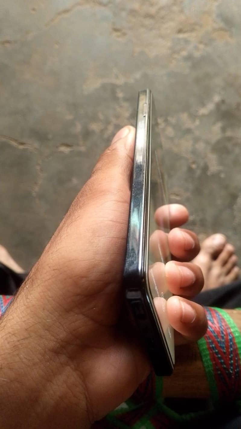 Tecno CAMON 20 1