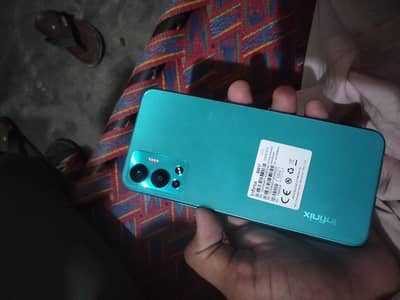 Infinix Hot 12
