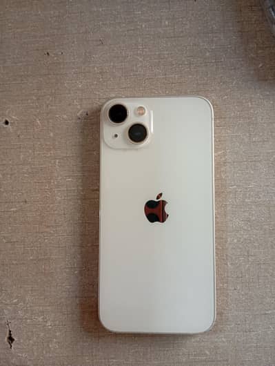 Apple iPhone 13