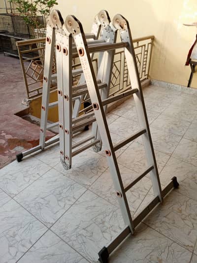 Imported Aluminum Foldable Ladder