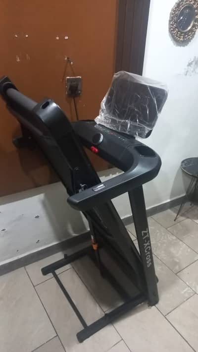 ZT-XCross Motorized Treadmill for Sale – Home Gym Fitness Machine
