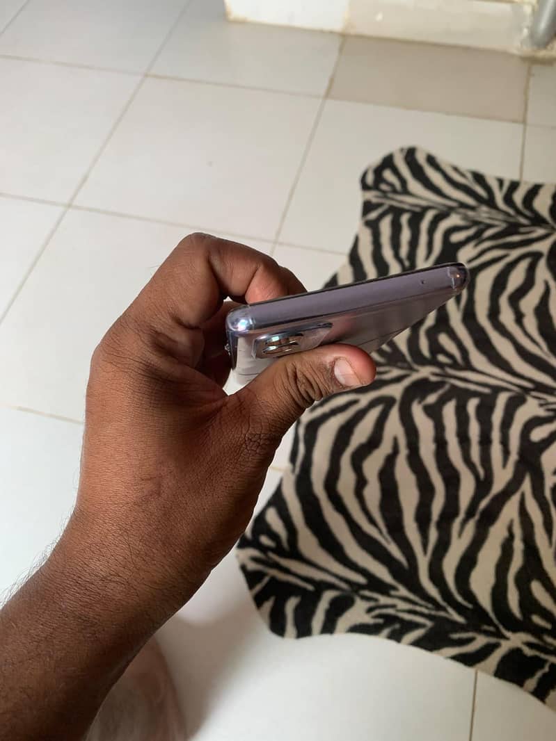 One Plus 9 4